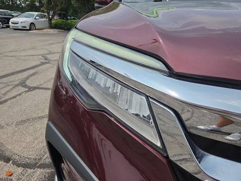 Used 2020 Honda Pilot Touring image 10