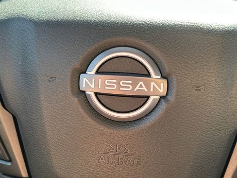 Used 2026 Nissan Frontier SV image 32