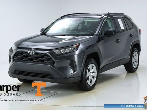 Used 2020 Toyota RAV4 LE image 38