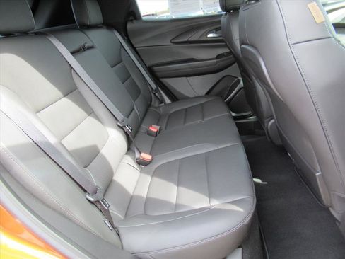 Used 2023 Chevrolet TrailBlazer ACTIV w/ Sun and Liftgate Package image 29