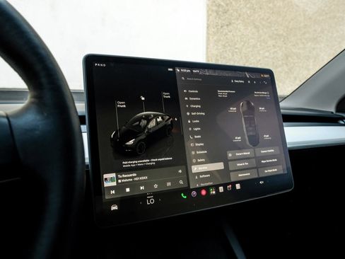 Used 2022 Tesla Model Y Performance AWD/4WD image 34