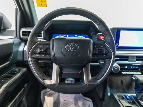 Certified 2026 Toyota Tacoma TRD Sport AWD/4WD image 18