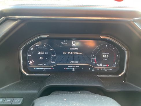 Used 2025 GMC Sierra 3500 Denali Ultimate image 11