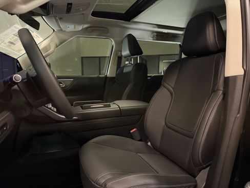 New 2026 INFINITI QX80 Pure RWD image 13