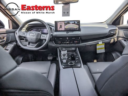 New 2025 Nissan Rogue SL w/ Tech Package AWD/4WD image 21
