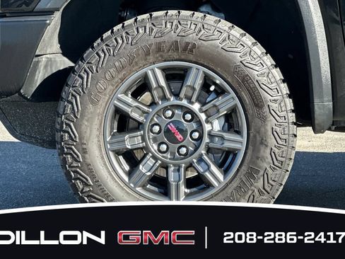 Used 2024 GMC Sierra 1500 AT4X AWD/4WD image 29