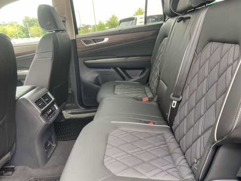 New 2026 Volkswagen Atlas SEL Premium R-Line image 14