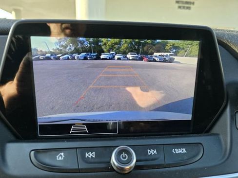 Used 2021 Chevrolet Blazer LT image 6