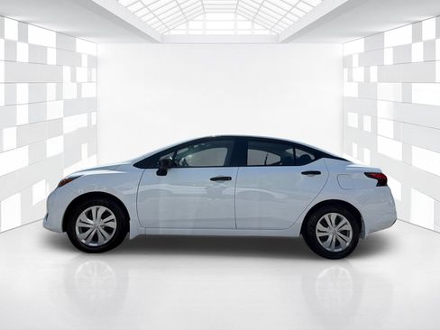 Certified 2025 Nissan Versa S w/ Trunk Package FWD image 4