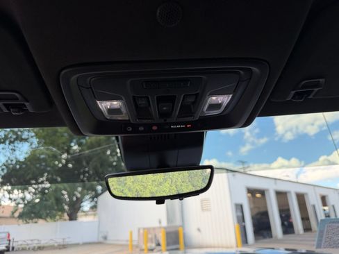 Used 2024 GMC Sierra 1500 AT4X AWD/4WD image 21