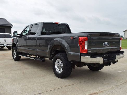 Used 2017 Ford F350 XLT w/ Snow Plow Prep Package AWD/4WD image 5