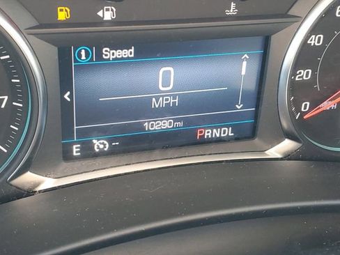 Used 2023 Chevrolet Equinox LT AWD/4WD image 10
