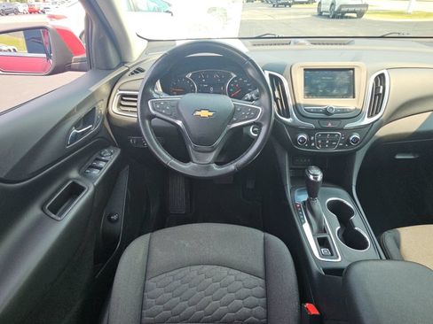 Used 2019 Chevrolet Equinox LT FWD image 9