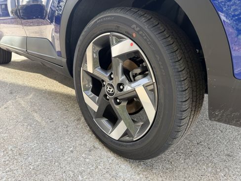 New 2026 Hyundai Venue SEL image 12