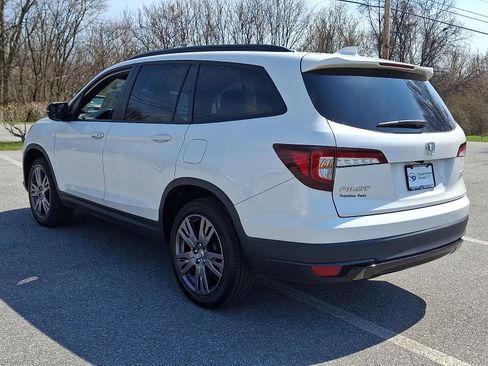 Used 2022 Honda Pilot Sport image 4