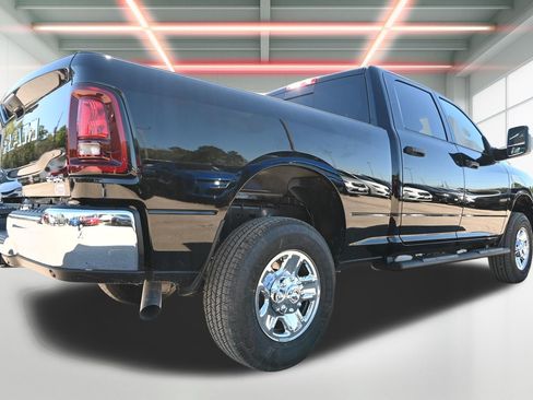 New 2026 RAM 2500 Tradesman AWD/4WD image 3