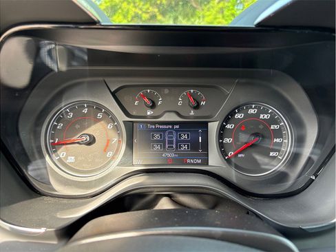 Used 2023 Chevrolet Camaro LT RWD image 20