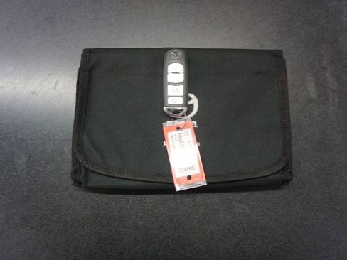 Used 2018 MAZDA CX-5 Touring w/ Preferred Equipment Package image 16