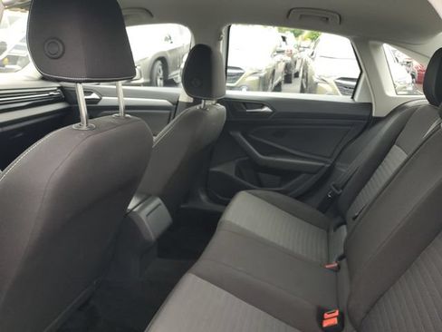 Used 2025 Volkswagen Jetta S FWD image 8