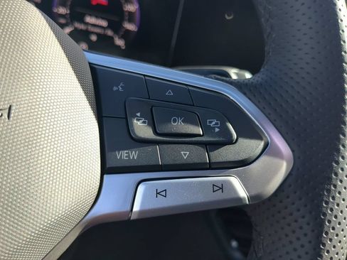 New 2026 Volkswagen Tiguan SE R-Line FWD image 29
