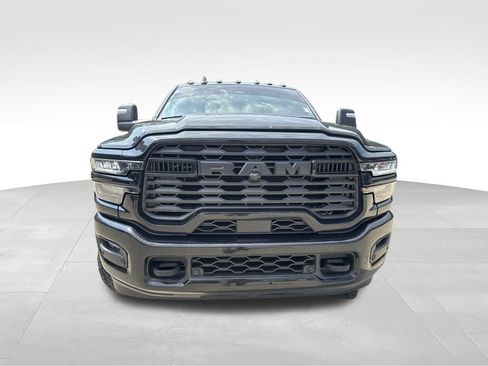 Used 2025 RAM 3500 Big Horn AWD/4WD image 8