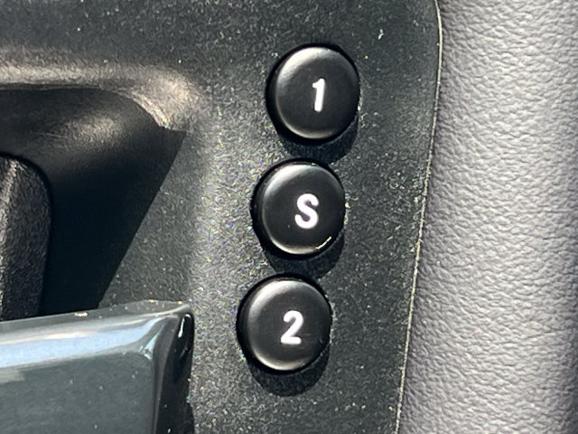 Used 2024 RAM 3500 Limited AWD/4WD image 21