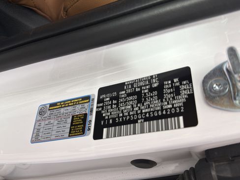 Used 2025 Kia Telluride SX X-Line image 13