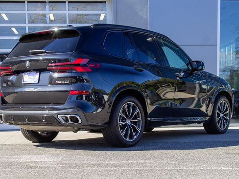 Used 2025 BMW X5 M60i w/ Climate Comfort Package image 10