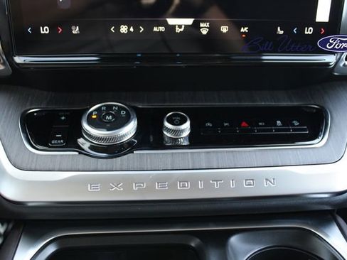 New 2026 Ford Expedition Platinum w/ Platinum Ultimate Package image 15