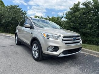 Used 2018 Ford Escape SE FWD video 1