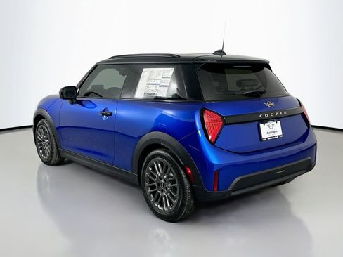 Certified 2025 MINI Cooper 2-Door Hardtop image 7