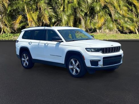 Used 2021 Jeep Grand Cherokee L Limited RWD image 2