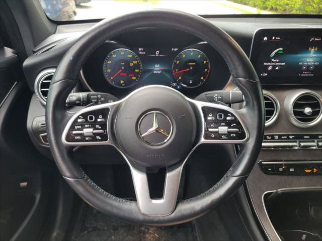 Used 2022 Mercedes-Benz GLC 300 4MATIC w/ Premium Package Lite image 24