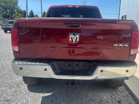 Used 2018 RAM 3500 Tradesman w/ Chrome Appearance Group AWD/4WD image 4