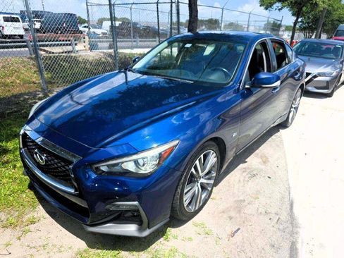 Used 2019 INFINITI Q50 Signature Edition AWD/4WD image 2