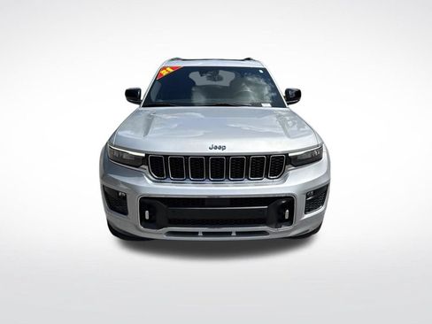 Used 2021 Jeep Grand Cherokee L Overland w/ Luxury Tech Group IV AWD/4WD image 2