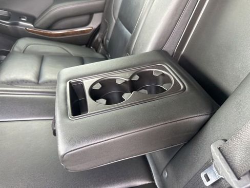 Used 2019 Chevrolet Tahoe LT image 24