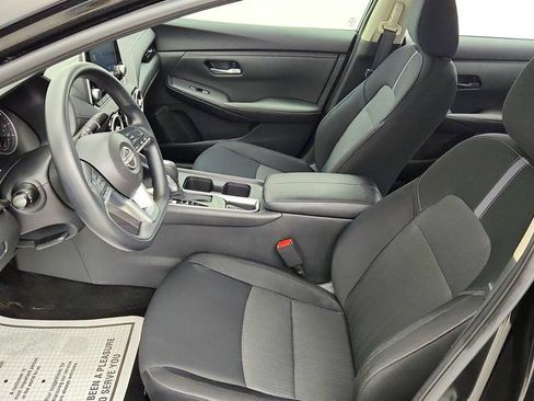 Used 2024 Nissan Sentra SV FWD image 19