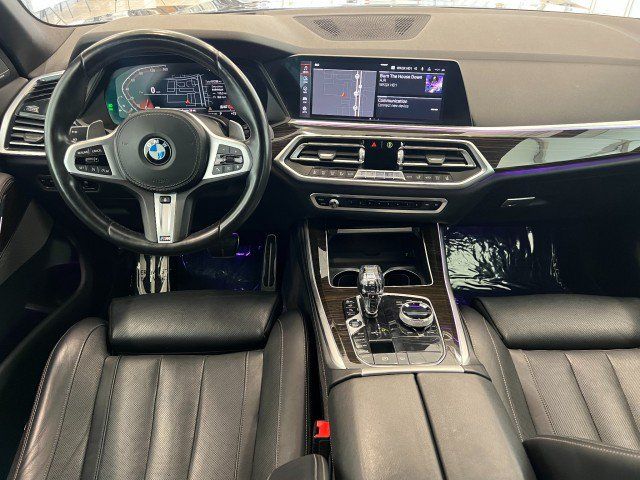 Used 2019 BMW X5 xDrive40i w/ M Sport Package AWD/4WD image 18