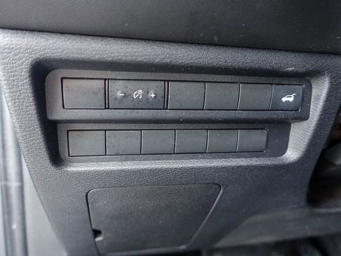 Used 2022 Mitsubishi Outlander SE image 22