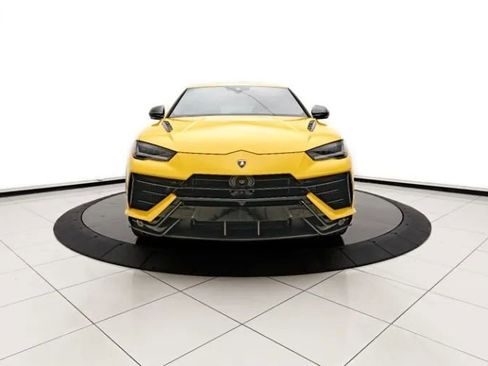 Used 2023 Lamborghini Urus Performante image 4