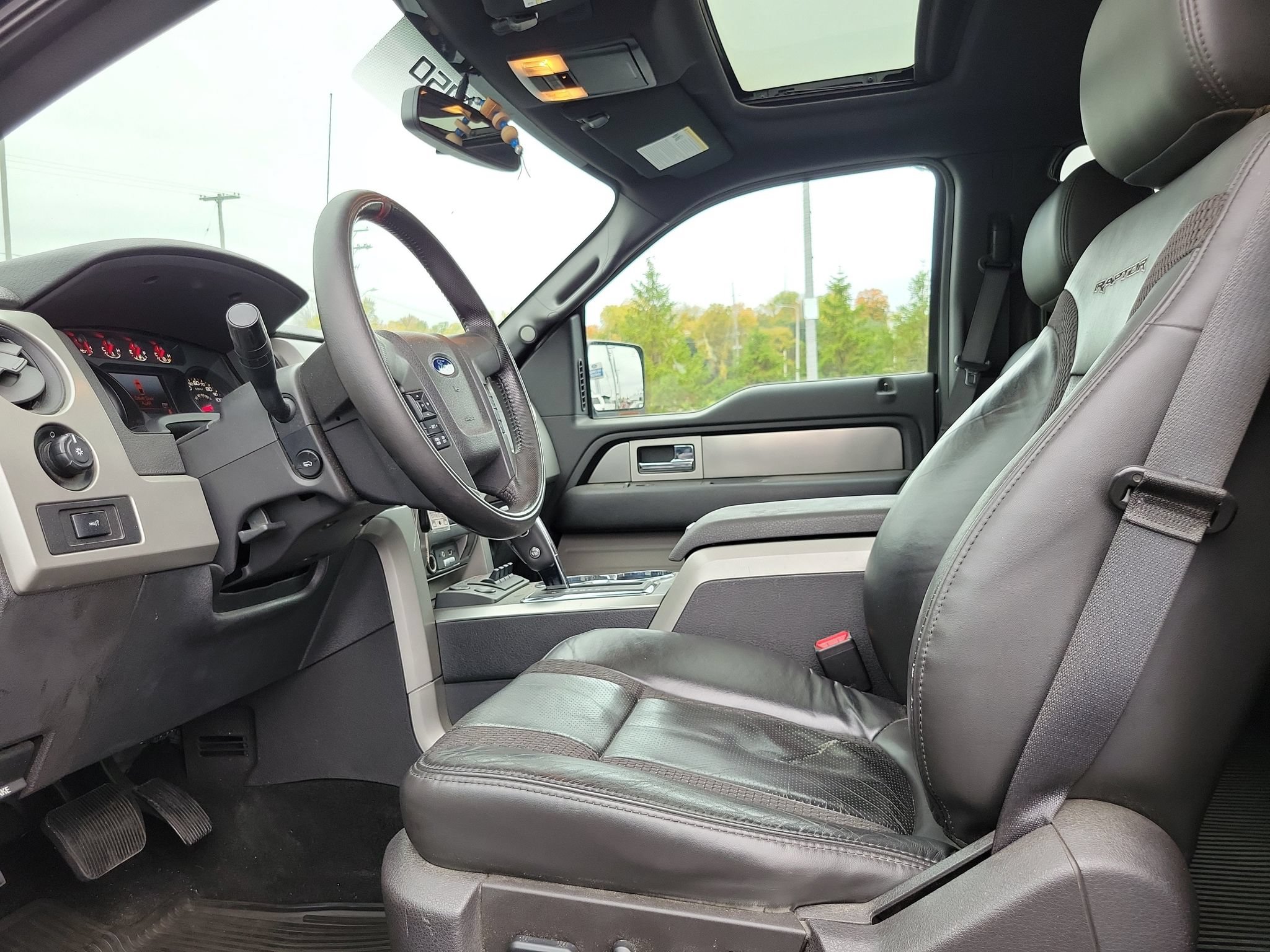 Used 2012 Ford F150 SVT Raptor AWD/4WD image 8