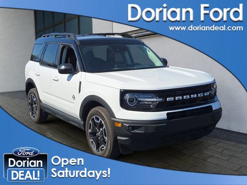 Used 2023 Ford Bronco Sport Outer Banks AWD/4WD image 1