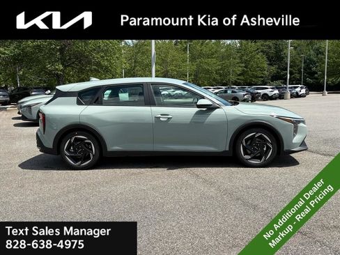 New 2026 Kia K4 EX FWD image 7