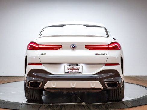 Used 2023 BMW X6 M50i w/ Executive Package image 8