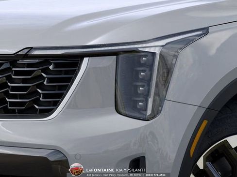 New 2025 Kia Sorento S w/ Panoramic Sunroof Package image 11
