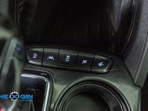 Used 2023 Chevrolet TrailBlazer RS FWD image 21
