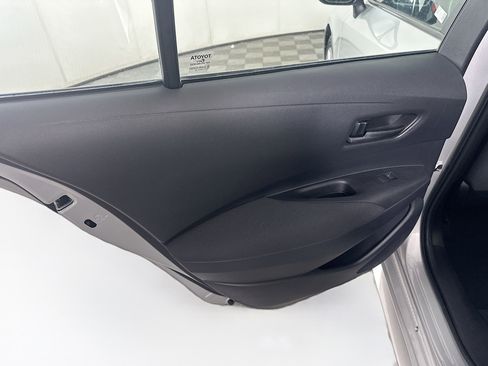 Used 2025 Toyota Corolla LE image 24