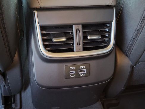 Certified 2025 Subaru Outback Onyx Edition image 16