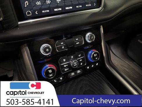 Used 2024 GMC Yukon XL Denali w/ Advanced Technology Package image 6